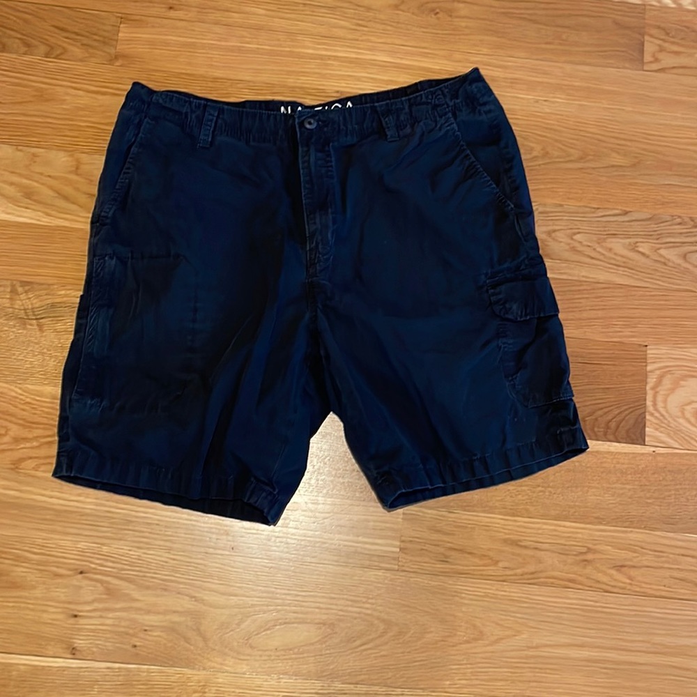 Men’s Nautica modern fit cargo shorts 100% cotton black